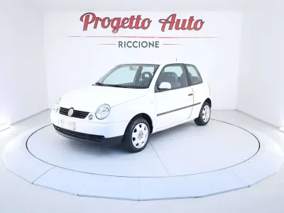 Usata VW Lupo Trendline 50 CV (36 kW) 2000 Bianco Utilitaria