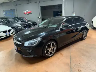 Usata Mercedes CLA200 136 CV (100 kW) 2015 Nero Coupé