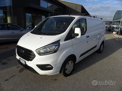 Usata Ford Transit Custom Trend 131 CV (96 kW) 2019 Bianco pastello Furgone