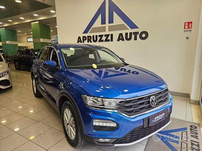 Usata VW T-Roc Style 150 CV (110 kW) 2021 Blu SUV