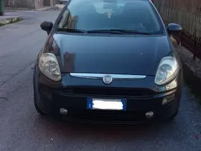 Käytetty Fiat Punto Evo Dynamic 65 HP (47 kW) 2011 Viistoperä