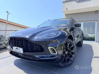 Usata Aston Martin DBX 551 CV (405 kW) 2020 Nero SUV
