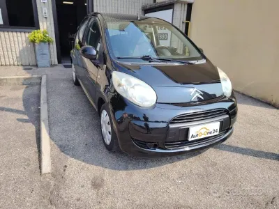 Usata Citroën C1 68 CV (50 kW) 2010 Nero cinema metallizzato Utilitaria
