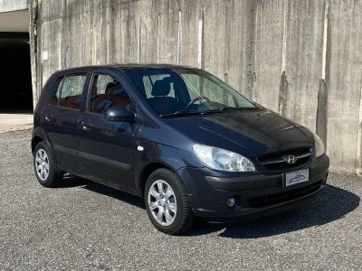 Usata Hyundai Getz Style 88 CV (64 kW) 2007 Blu Utilitaria