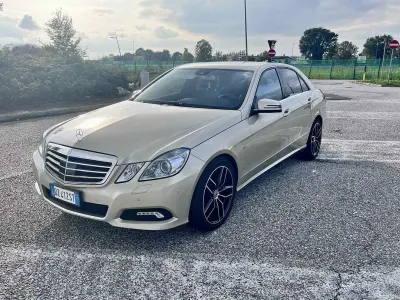 Gebraucht Mercedes E350 Elegance 265 PS (194 kW) 2010 Gelb Limousine