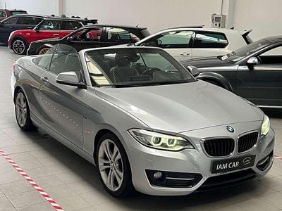Usata BMW 220 Sport Line 190 CV (139 kW) 2015 Grigio Cabrio