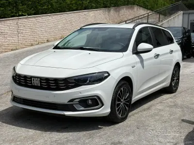 Usata Fiat Tipo City Life 131 CV (96 kW) 2024 Bianco Station wagon