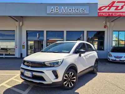 Usata Opel Crossland Elegance 110 CV (80 kW) 2023 Bianco SUV