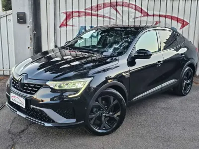 Usata Renault Arkana Engineered 94 CV (69 kW) 2023 Nero SUV