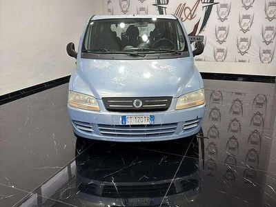 Usata Fiat Multipla Dynamic 92 CV (67 kW) 2005 Blu Monovolume