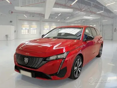 Usata Peugeot 308 SW Allure 130 CV (95 kW) 2022 Rosso Station wagon