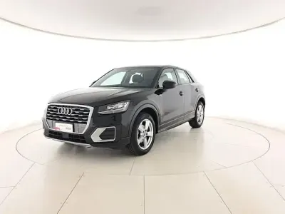 Usata Audi Q2 Admired 116 CV (85 kW) 2020 Nero metallizzato SUV