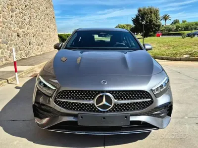 Käytetty Mercedes A200 Advanced Plus 150 HP (110 kW) 2024 Harmaa Sedan