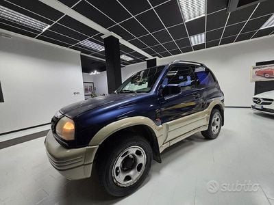 Usata Suzuki Vitara 96 CV (70 kW) 2001 Blu SUV