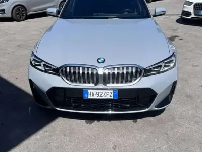 Usata BMW 320 M Sport 190 CV (139 kW) 2023 Grigio Station wagon