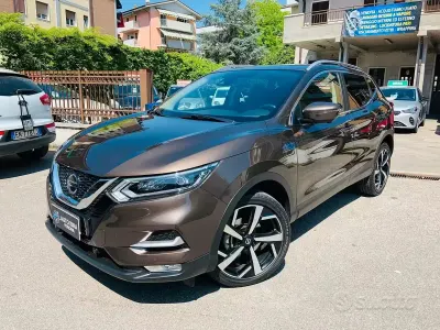 Gebraucht Nissan Qashqai Visia 131 PS (96 kW) 2018 Braun SUV
