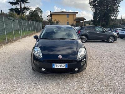 Usata Fiat Punto Easy 95 CV (69 kW) 2018 Blu Utilitaria