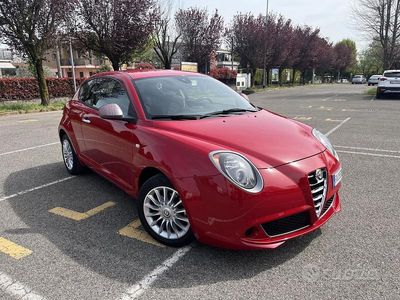 Begagnad Alfa Romeo MiTo Progression 85 HK (62 kW) 2015 Röd Halvkombi
