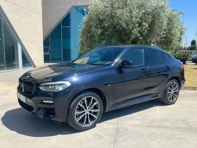 Usata BMW X4 M Sport 231 CV (169 kW) 2018 Bluazzurro SUV