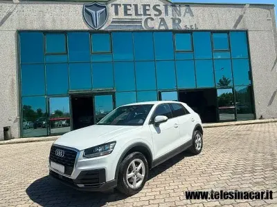 Usata Audi Q2 Business 116 CV (85 kW) 2019 Bianco SUV