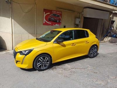Usata Peugeot 208 Allure 75 CV (55 kW) 2022 Utilitaria