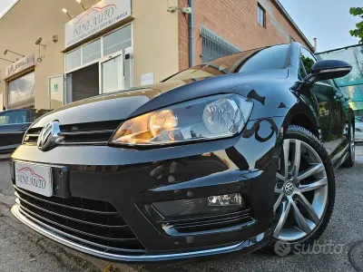 Usata VW Golf VII R-line BlueMotion 110 CV (80 kW) 2016 Nero Berlina