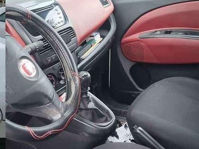 Usata Fiat Doblò Active 105 CV (77 kW) 2013 Bianco Monovolume