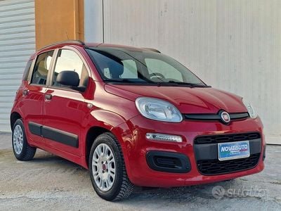 Usata Fiat Panda 70 CV (51 kW) 2013 Rosso Utilitaria