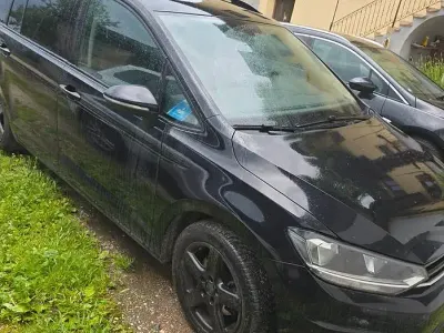 Käytetty VW Touran