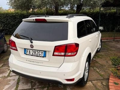 Usata Fiat Freemont 170 CV (125 kW) 2015 Bianco SUV