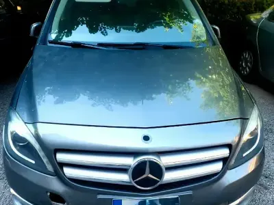 Usata Mercedes 180 122 CV (89 kW) 2013 Grigio Berlina