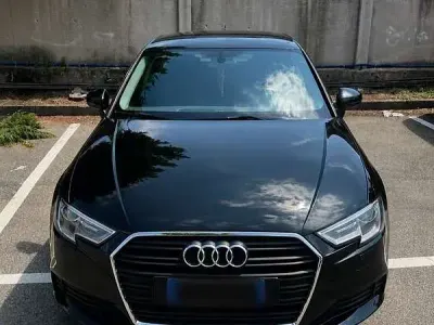 Usata Audi A3 Business 110 CV (80 kW) 2017 Nero Berlina