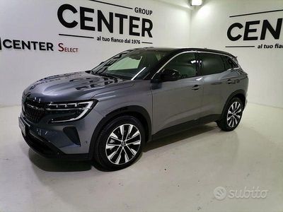 Usata Renault Austral Techno 200 CV (147 kW) 2024 Grigio SUV