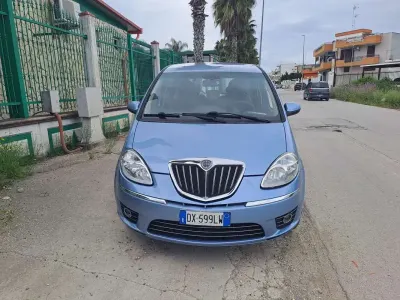 Usata Lancia Musa 90 CV (66 kW) 2007 Monovolume