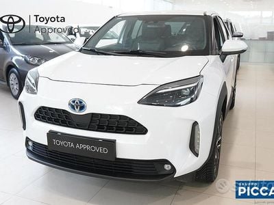 Usata Toyota Yaris Cross Trend 116 CV (85 kW) 2021 Grigio SUV