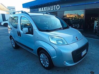 Usata Fiat Qubo Trekking 70 CV (51 kW) 2015 Argento Monovolume