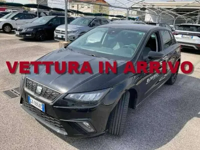 Usado Seat Ibiza Style 95 CV (69 kW) 2025 Negro Utilitario