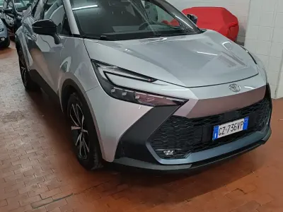 Usata Toyota C-HR Trend 140 CV (102 kW) 2025 Grigio SUV