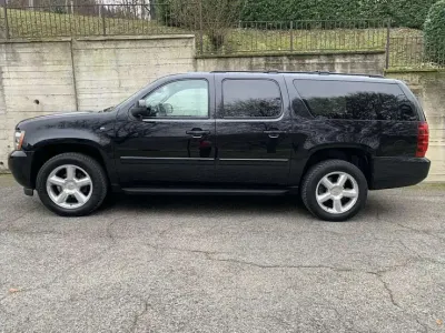 Usata Chevrolet Suburban LTZ 325 CV (239 kW) 2008 Nero SUV