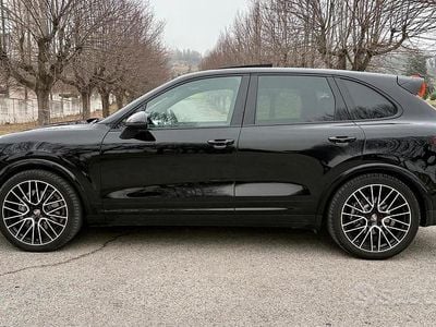 Usata Porsche Cayenne 250 CV (183 kW) 2016 Nero SUV