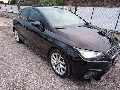 Usata Seat Ibiza FR 116 CV (85 kW) 2023 Nero Utilitaria