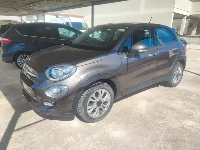 Usado Fiat 500X Lounge 95 CV (69 kW) 2016 Gris SUV