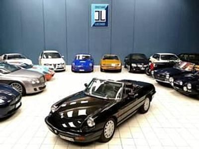 Usata Alfa Romeo Spider 126 CV (92 kW) 1993 Nero Cabrio