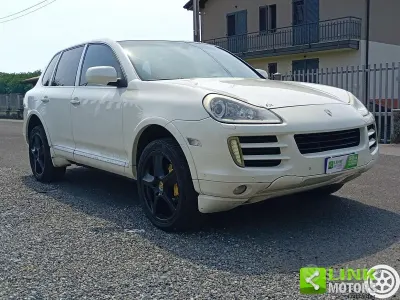 Usata Porsche Cayenne 239 CV (175 kW) 2009 Bianco SUV