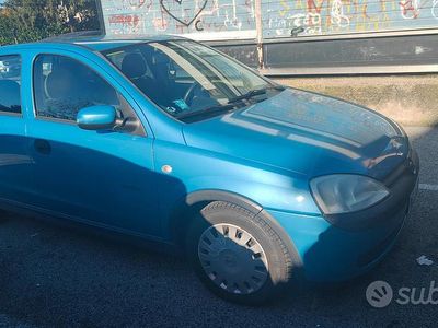 Usata Opel Corsa 75 CV (55 kW) 2001 Berlina