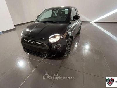 Usata Fiat 500e Icon 42 kW (58 CV) 2022 Nero Berlina