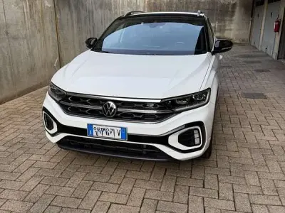 Begagnad VW T-Roc R-line 150 HK (110 kW) 2022 SUV