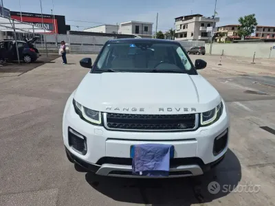 Usata Land Rover Range Rover evoque 150 CV (110 kW) 2017 Bianco SUV
