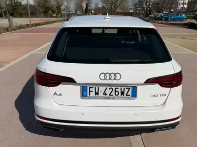 Usata Audi A4 Comfort 122 CV (89 kW) 2019 Bianco Station wagon