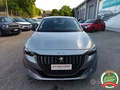 Usata Peugeot 208 Allure 102 CV (75 kW) 2022 Grigio Utilitaria